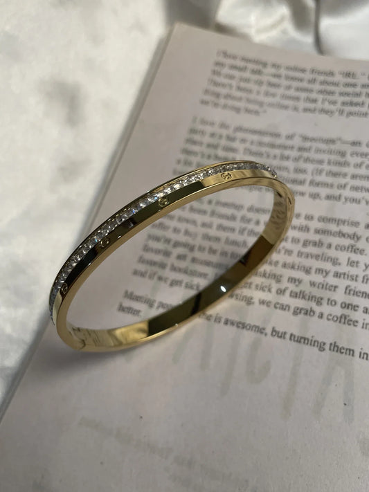 The Royalty Tennis Bangle - Zella