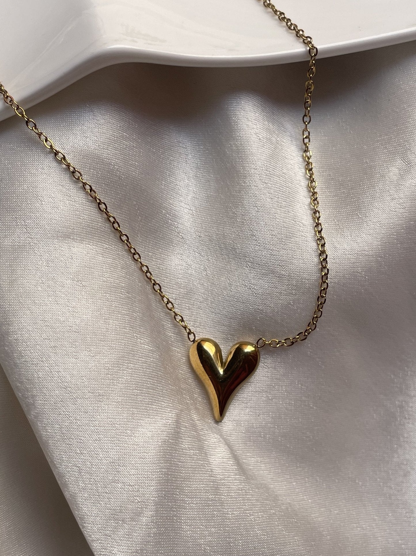The Puffy Heart Set - Zella