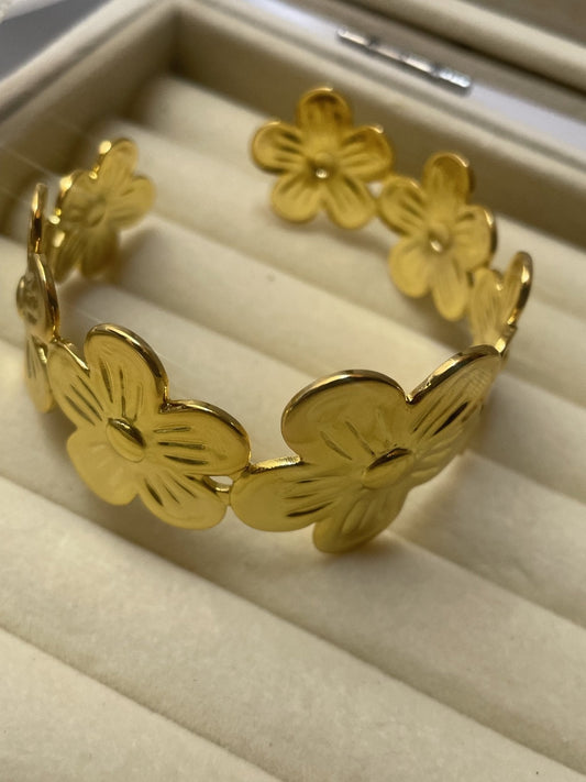 Imperial Floral Cuff - Zella