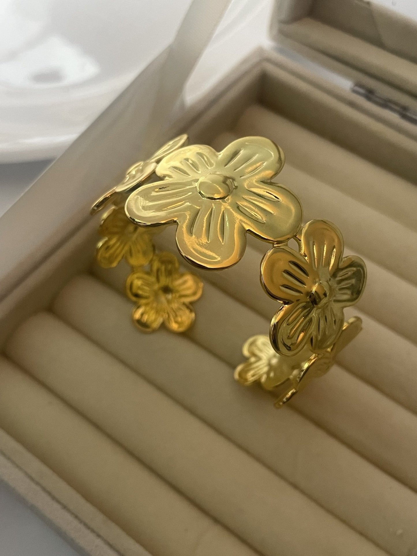Imperial Floral Cuff - Zella