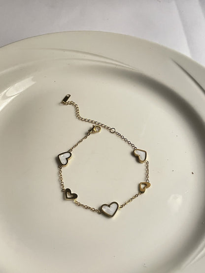Pearl Heart Link Bracelet - Zella