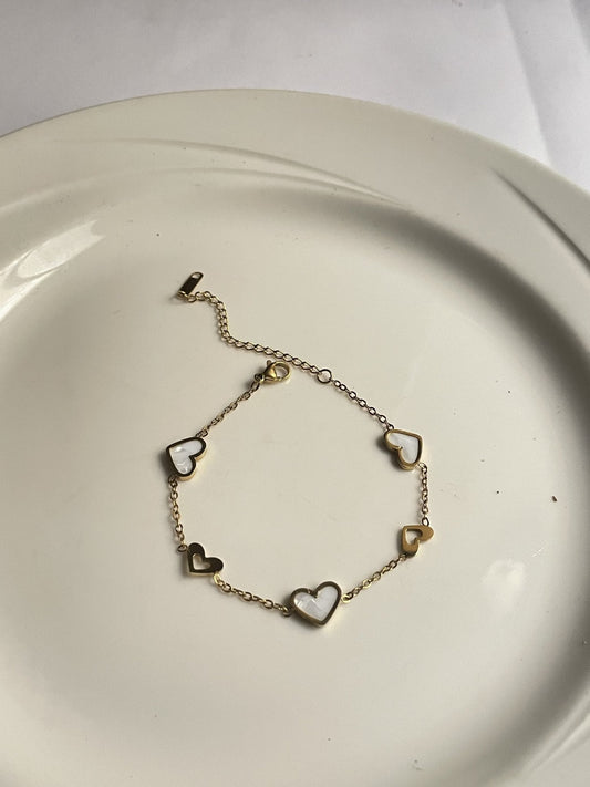 Pearl Heart Link Bracelet - Zella