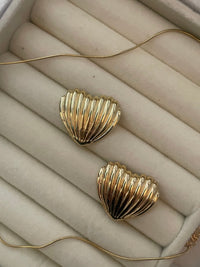 Regal Fan Gold Earrings - Zella