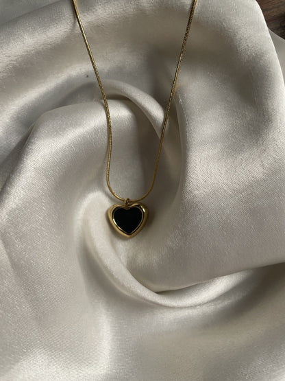 The Onyx Soul Pendant - Zella