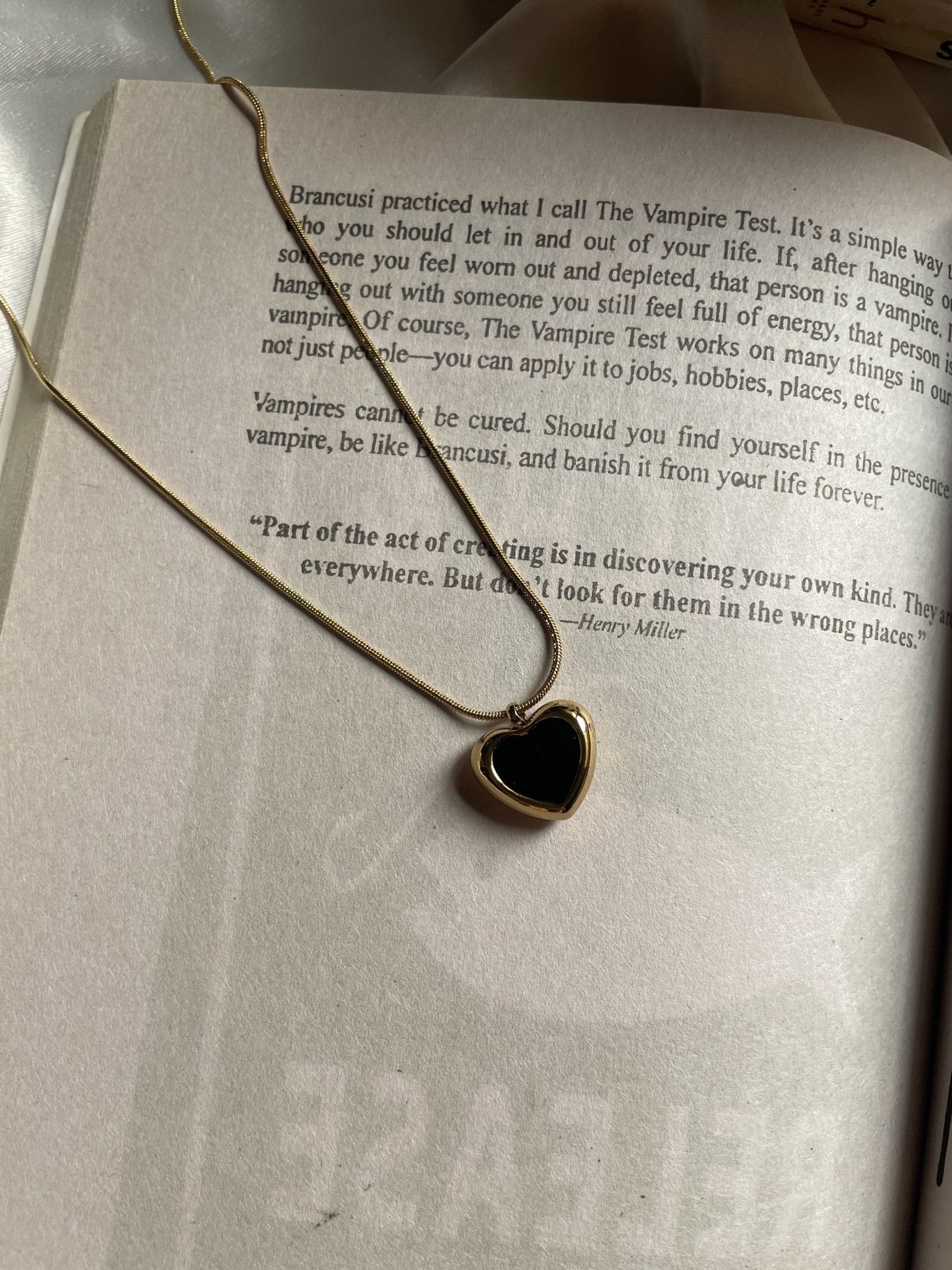 The Onyx Soul Pendant - Zella