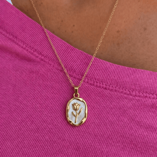 Fleur Oval Necklace - Zella